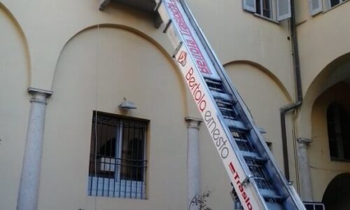 noleggio autoscale milano traslochi bertola ernesto